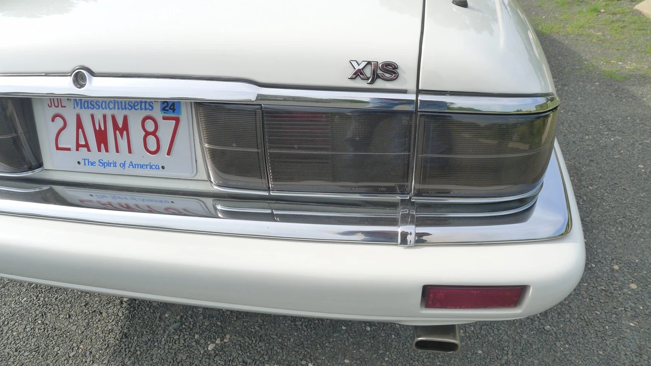 1994 Jaguar XJS Convertible - Image 20 of 31