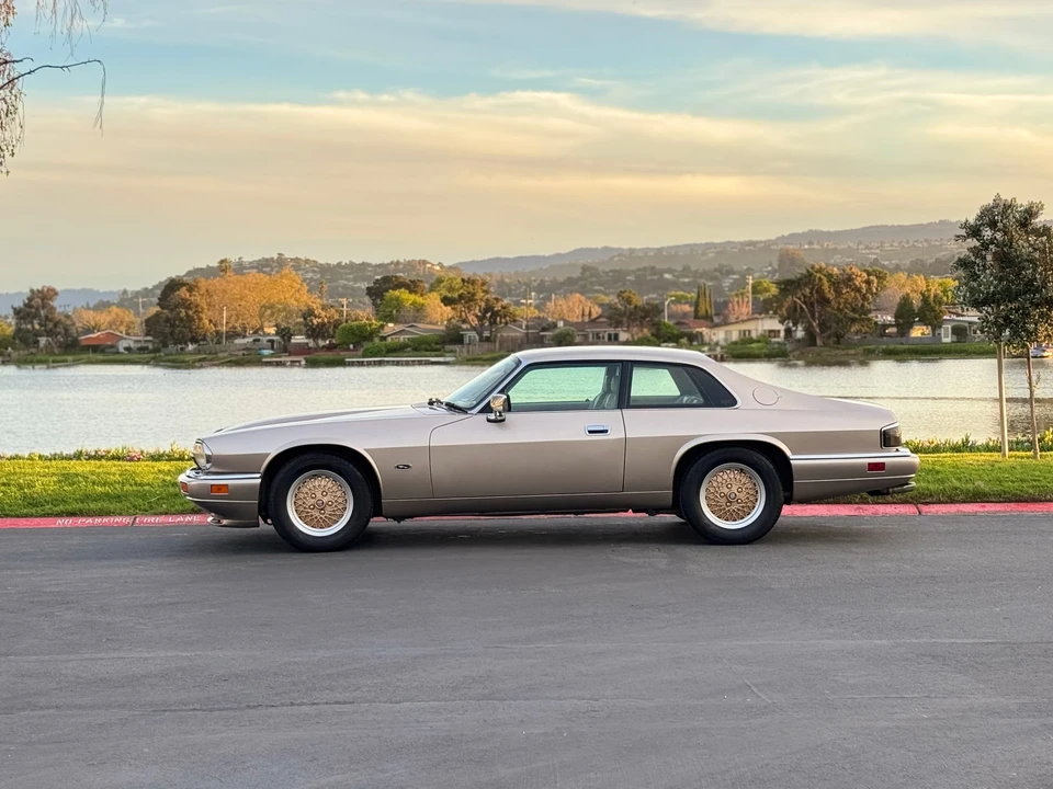 1994 Jaguar XJS Facelift V12 - Image 14 of 31