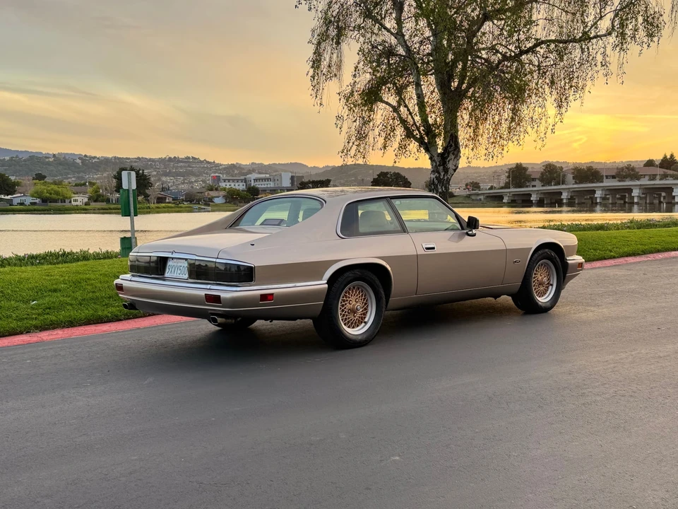 1994 Jaguar XJS Facelift V12 - Image 21 of 31