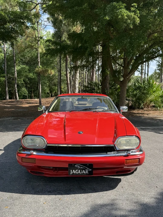 1994 Jaguar XJS - Image 2 of 31
