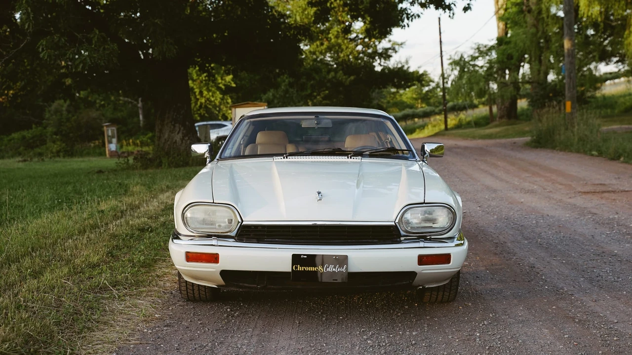 1994 Jaguar XJS Facelift V12 - Image 11 of 31