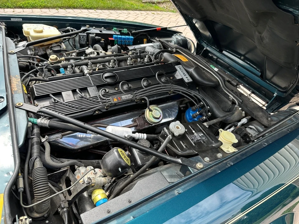 1994 Jaguar XJS - Image 10 of 14