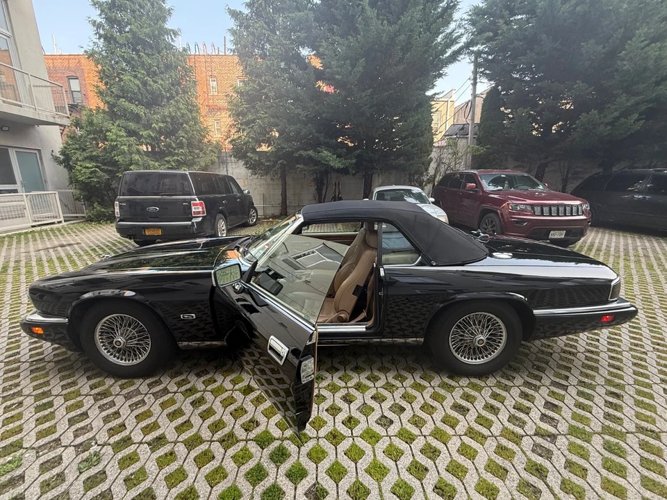 1994 Jaguar XJS - Image 12 of 18