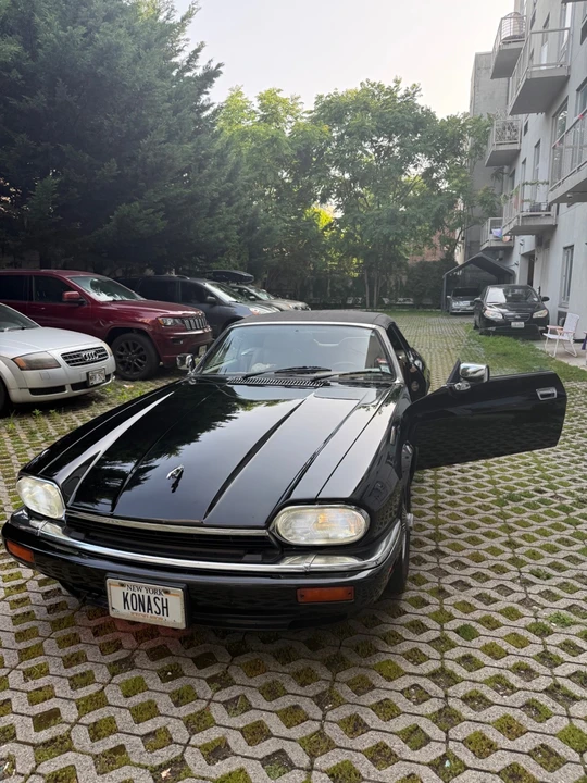 1994 Jaguar XJS - Image 9 of 18