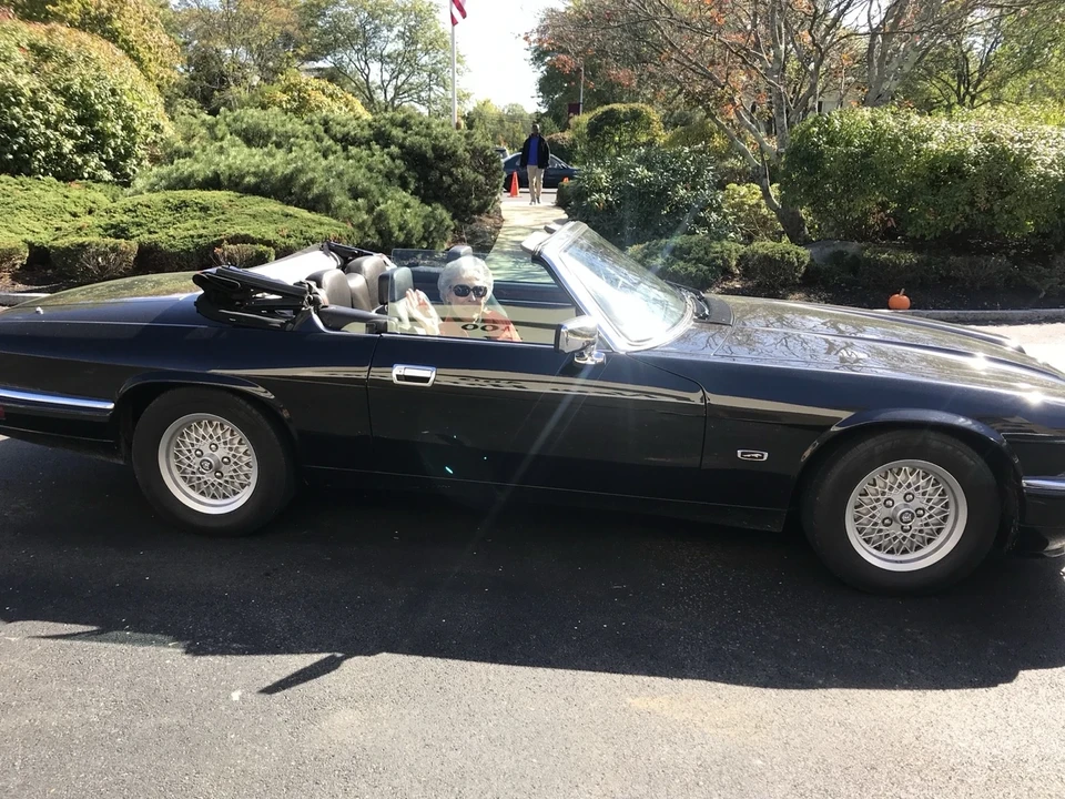 1994 Jaguar XJS - Image 2 of 7