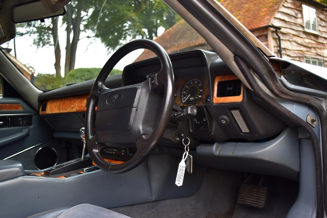 1994 Jaguar XJS Facelift AJ-16 - Image 25 of 30