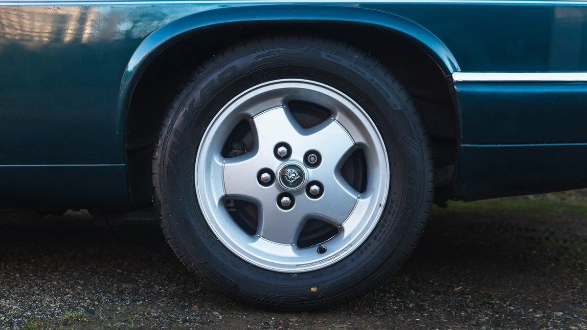 1994 Jaguar XJS Facelift AJ-16 - Image 13 of 30