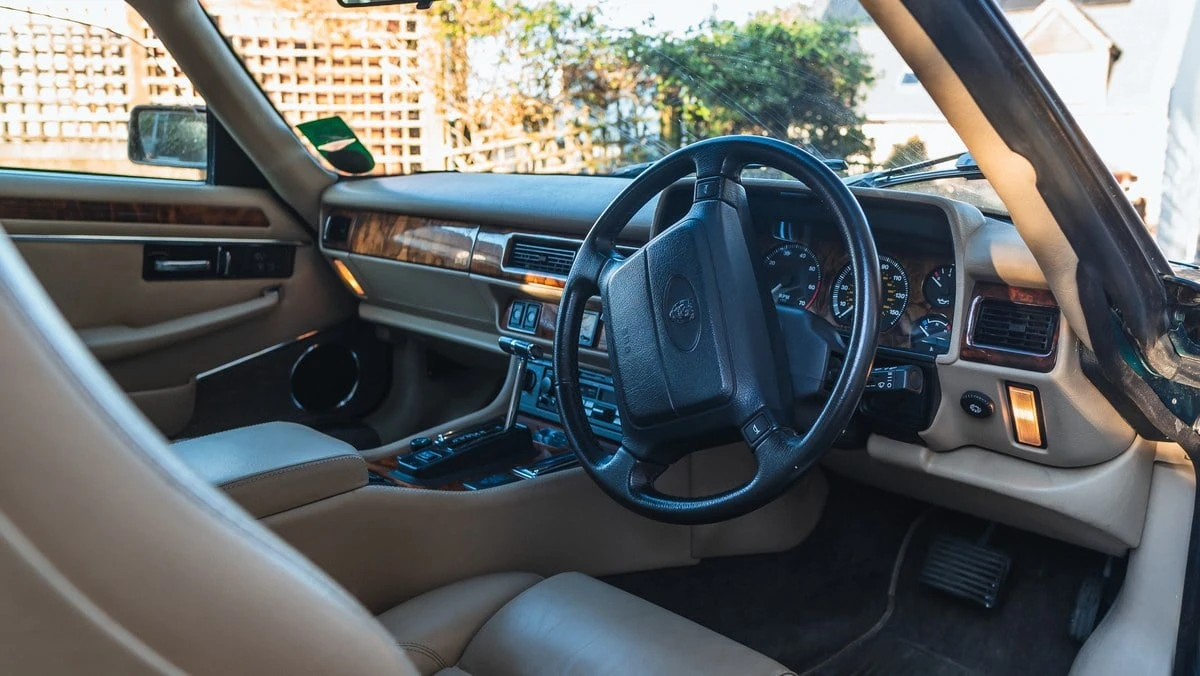 1994 Jaguar XJS Facelift AJ-16 - Image 17 of 30