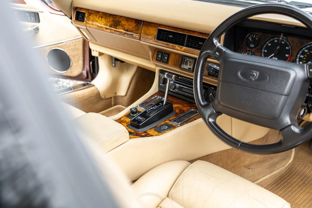 1994 Jaguar XJS Facelift AJ-16 - Image 26 of 30