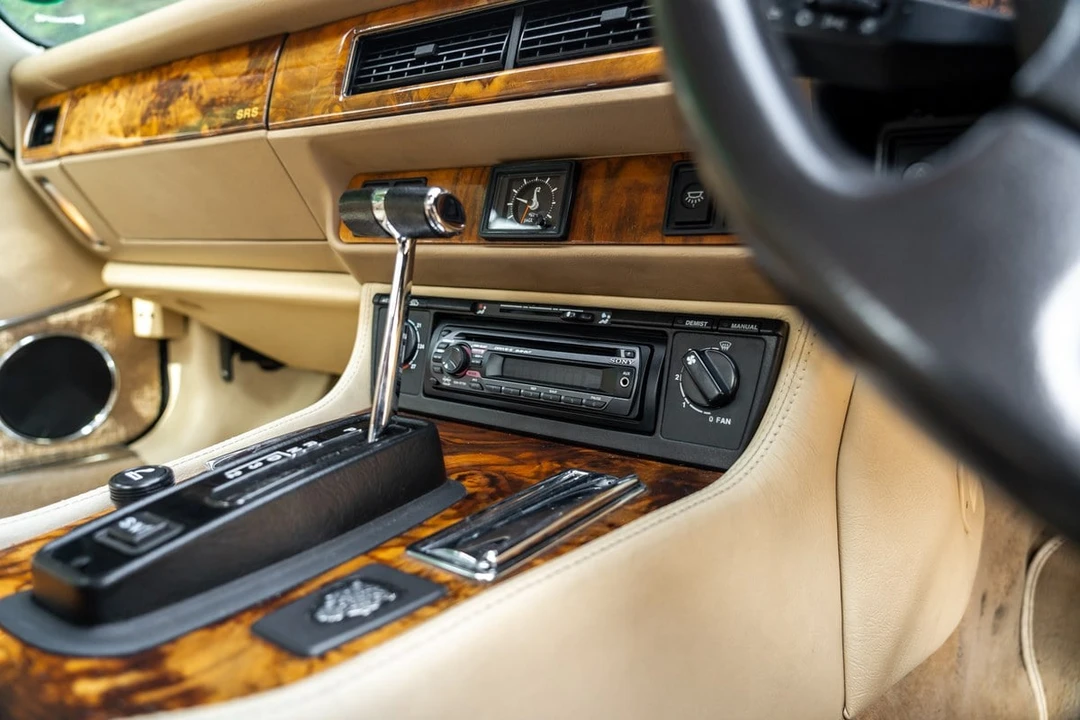 1994 Jaguar XJS Facelift AJ-16 - Image 24 of 30