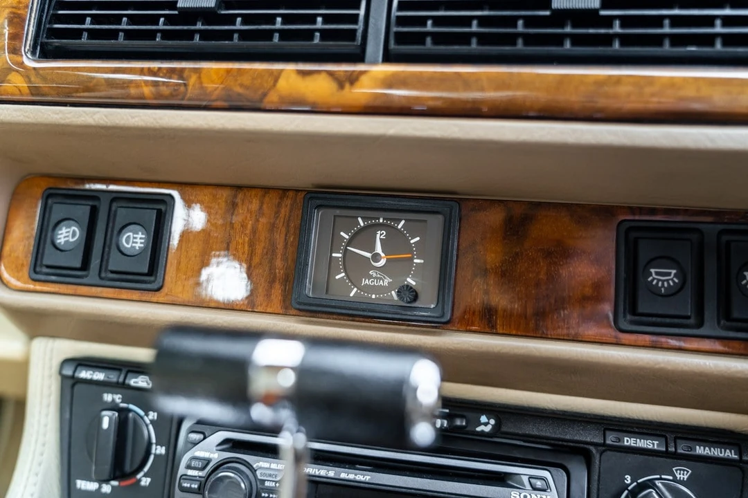 1994 Jaguar XJS Facelift AJ-16 - Image 23 of 30