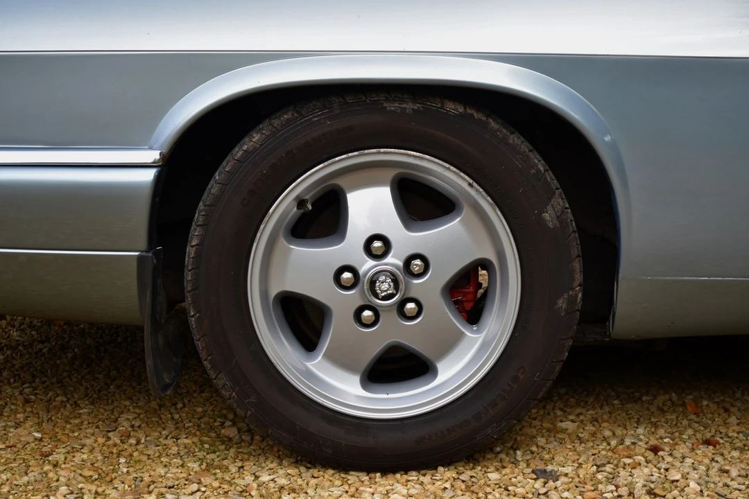 1994 Jaguar XJS Facelift AJ-16 - Image 14 of 30