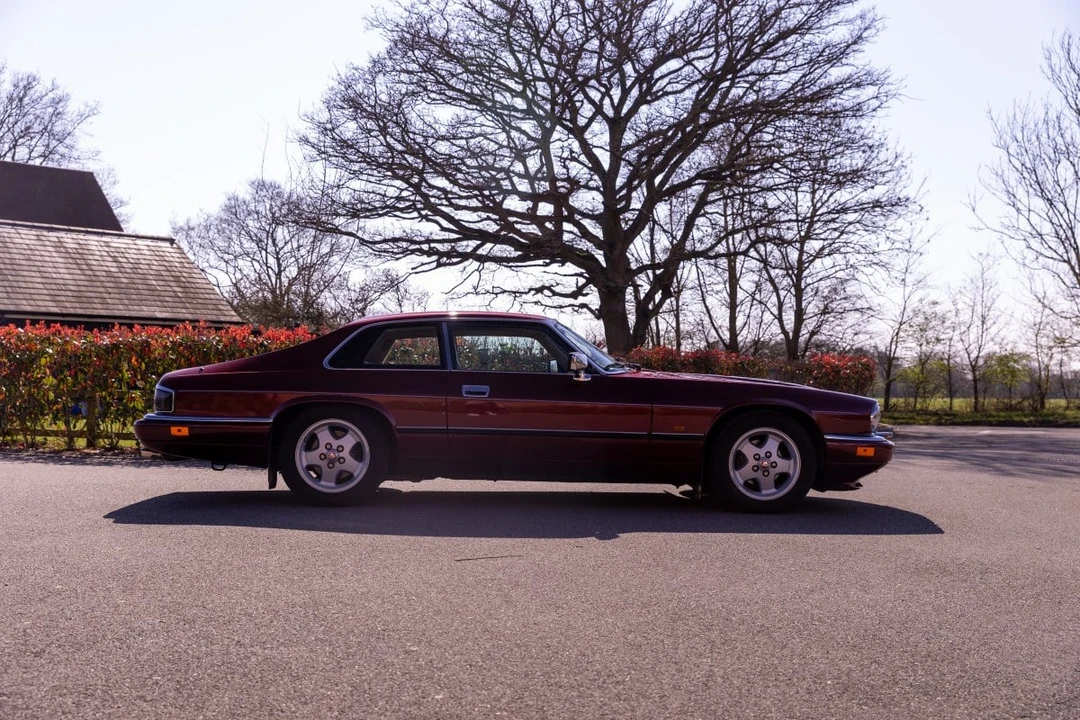 1994 Jaguar XJS Facelift AJ-16 - Image 25 of 30