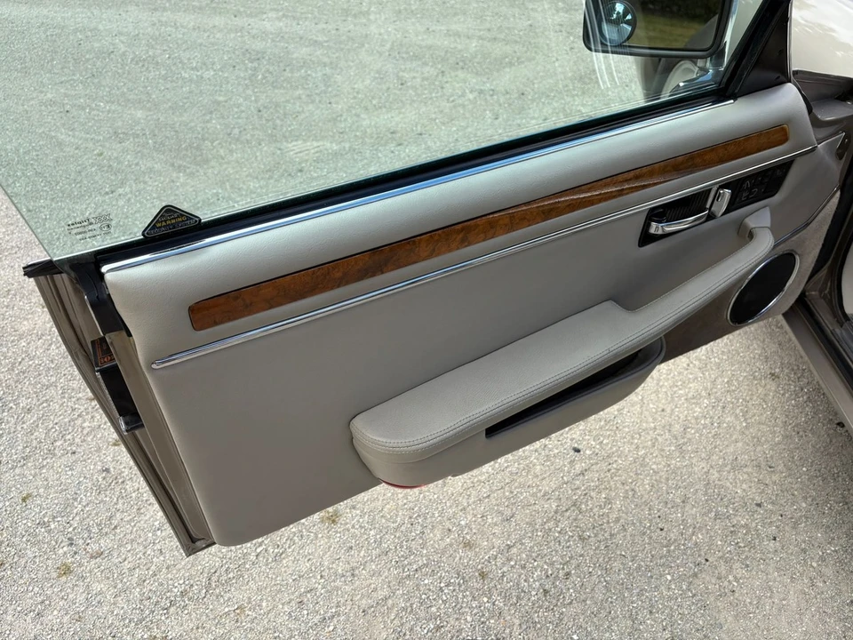 1994 Jaguar XJS Facelift AJ-16 - Image 25 of 30