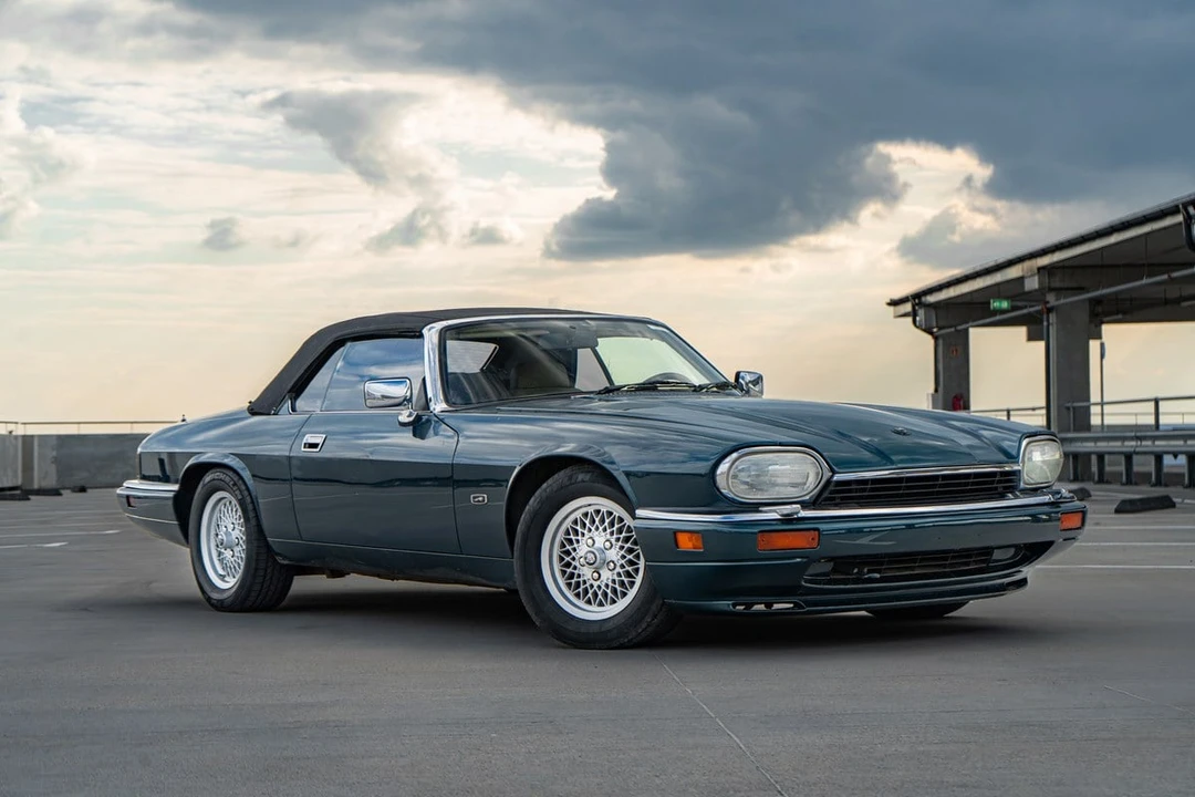 1994 Jaguar XJS Convertible - Image 8 of 31