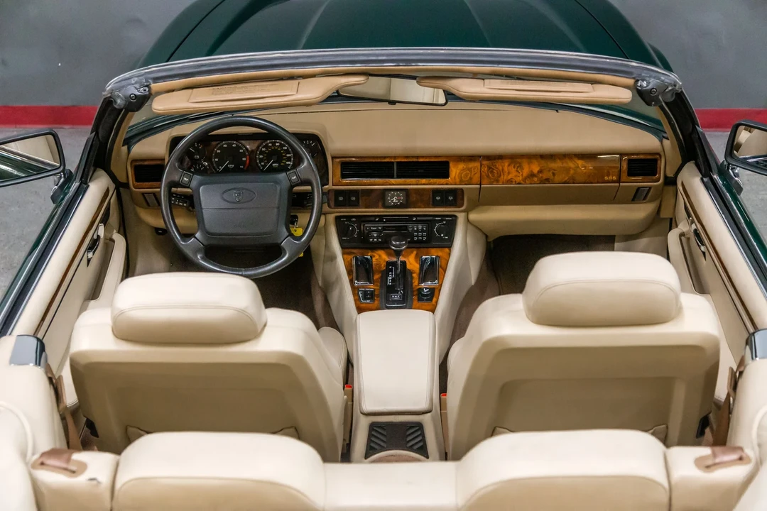1995 Jaguar XJS Facelift AJ-16 - Image 11 of 31