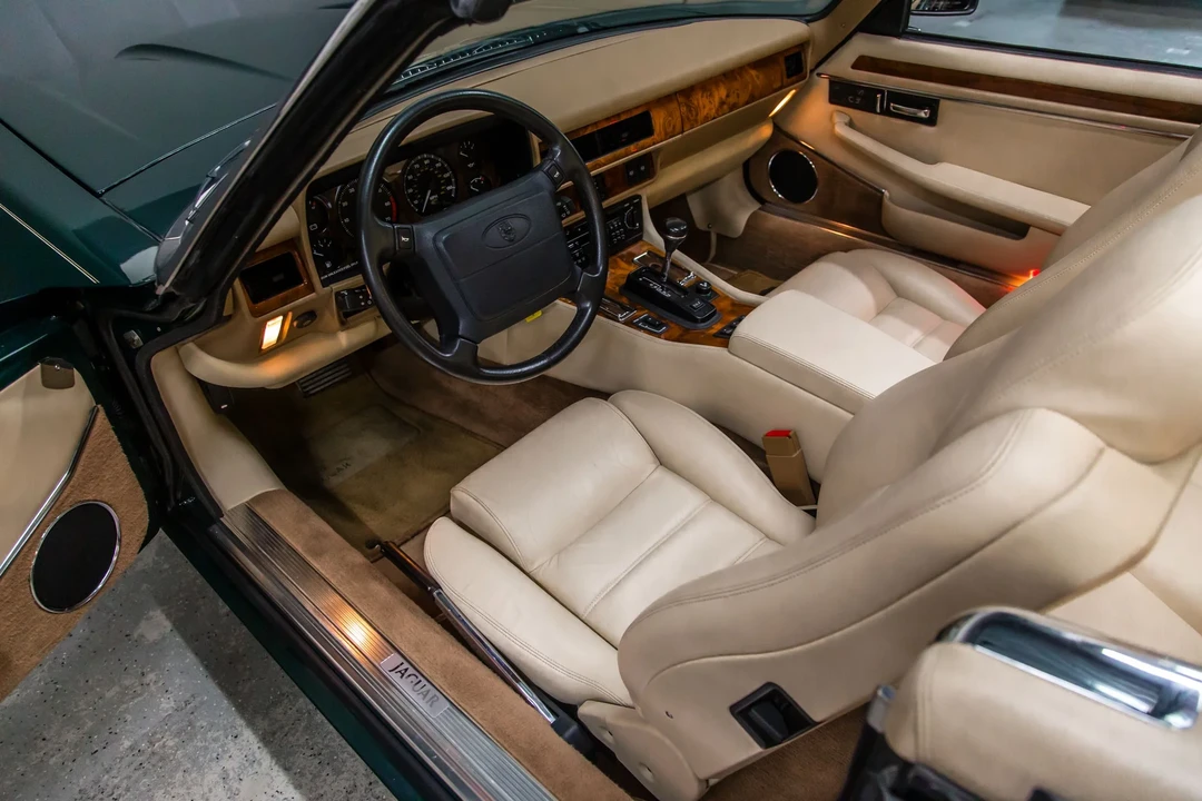 1995 Jaguar XJS Facelift AJ-16 - Image 25 of 31
