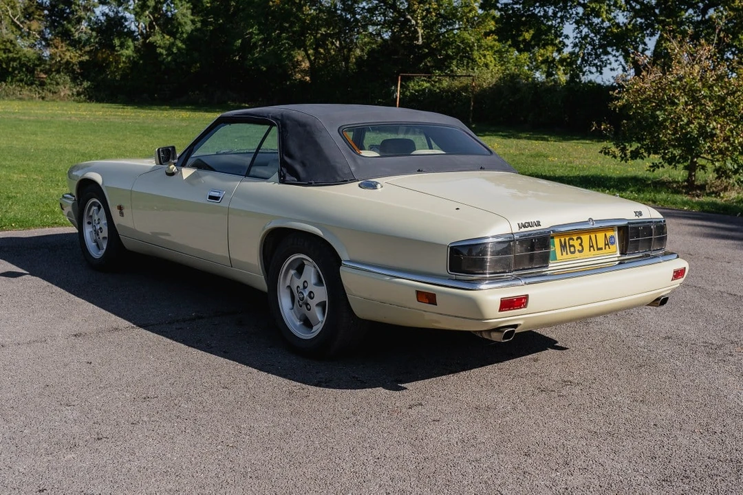 1994 Jaguar XJS Facelift AJ-16 - Image 17 of 30