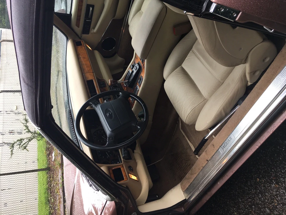 1994 Jaguar XJS Facelift AJ-16 - Image 3 of 10