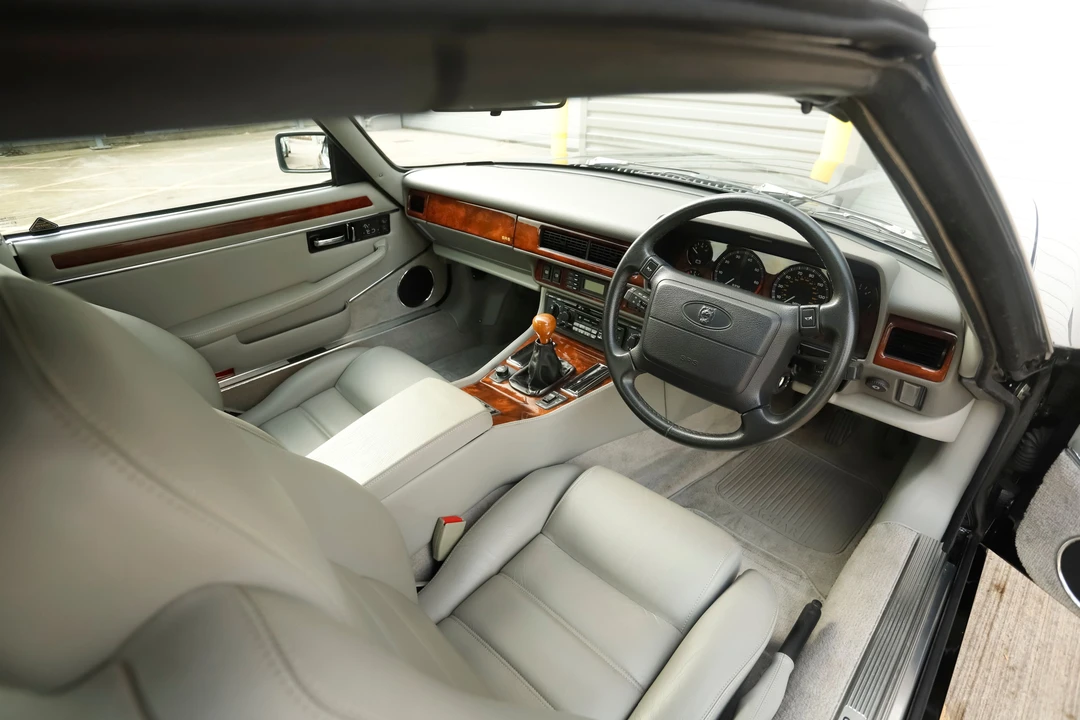 1994 Jaguar XJS Facelift AJ-16 - Image 5 of 15
