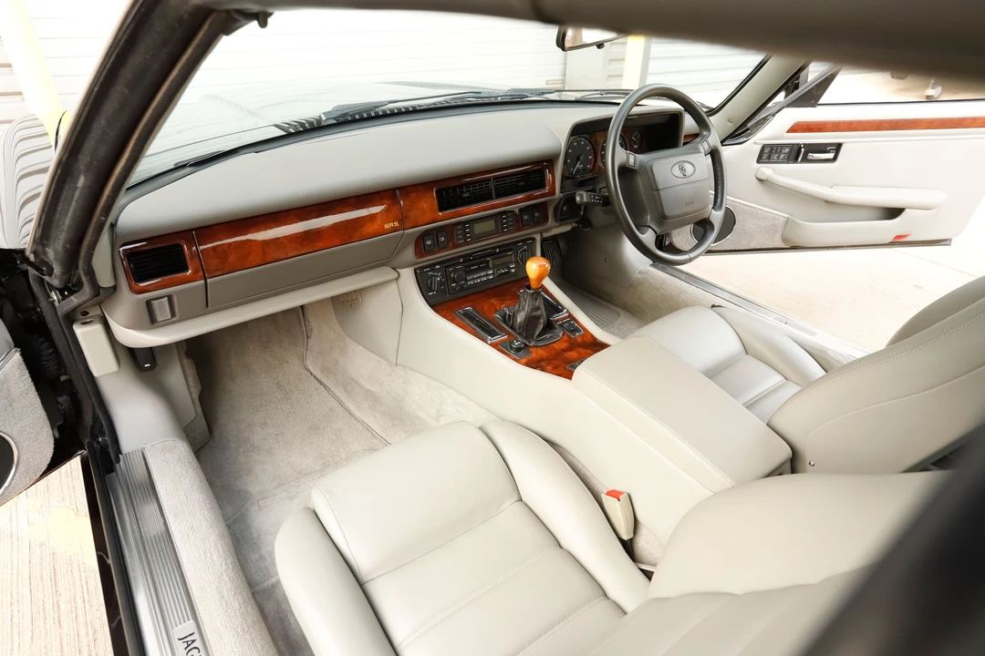 1994 Jaguar XJS Facelift AJ-16 - Image 3 of 15