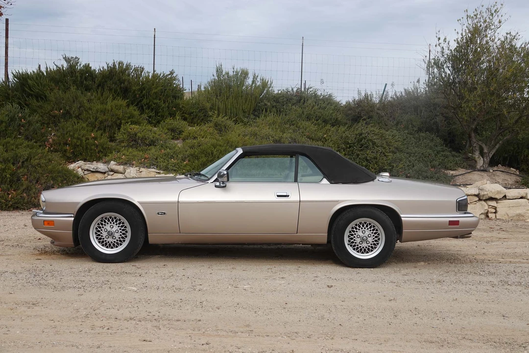 1994 Jaguar XJS Convertible - Image 12 of 31