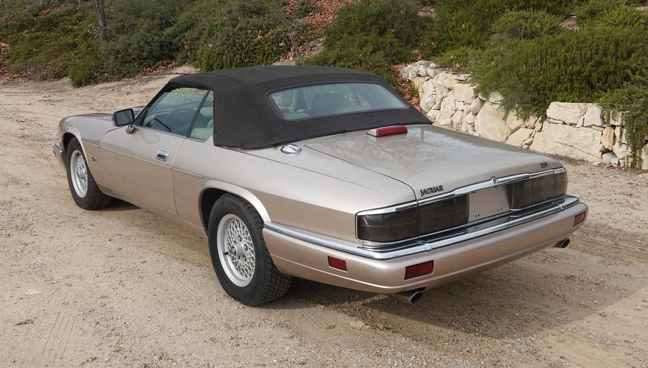 1994 Jaguar XJS Convertible - Image 14 of 31