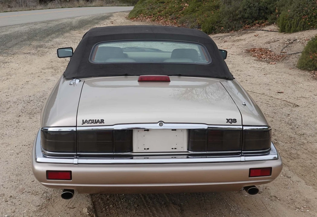 1994 Jaguar XJS Convertible - Image 16 of 31
