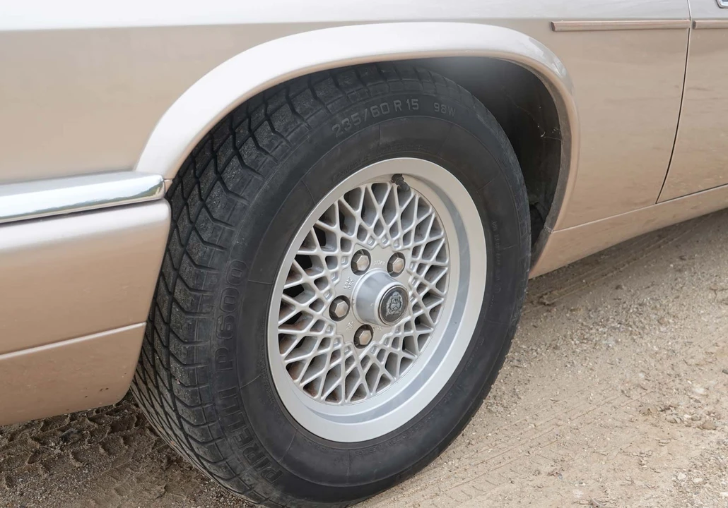 1994 Jaguar XJS Convertible - Image 21 of 31