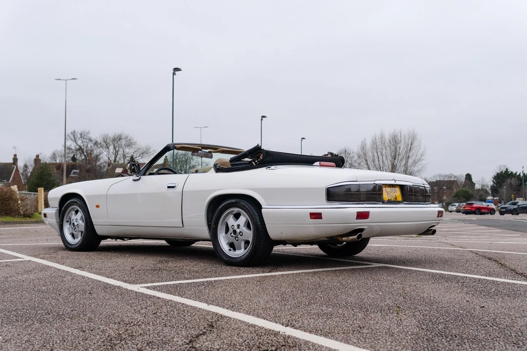 1994 Jaguar XJS Facelift AJ-16 - Image 10 of 30