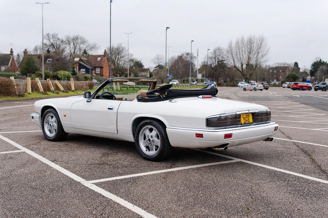 1994 Jaguar XJS Facelift AJ-16 - Image 9 of 30