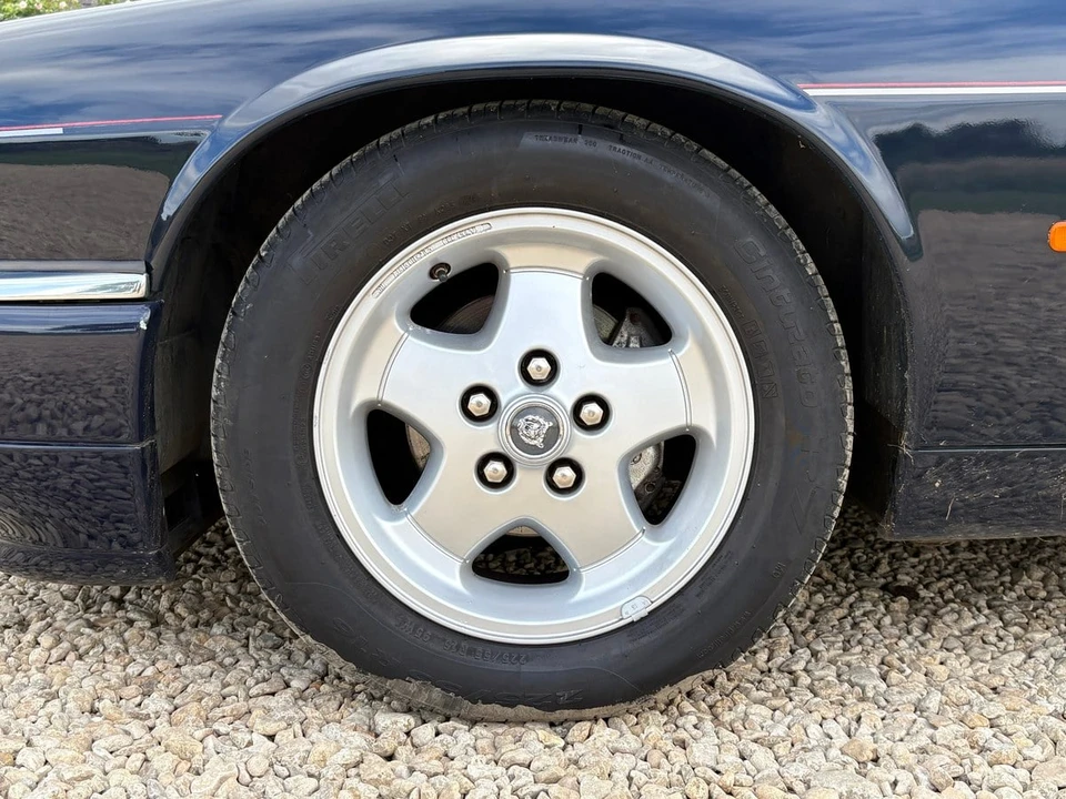 1994 Jaguar XJS Facelift AJ-16 - Image 25 of 30