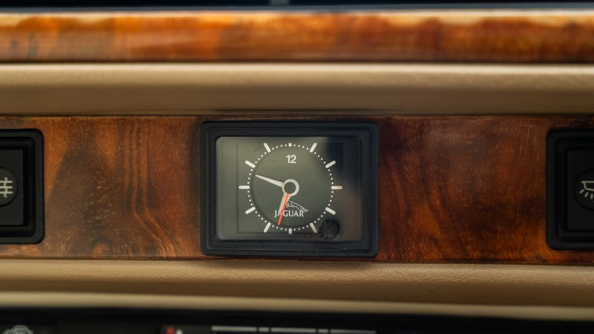 1994 Jaguar XJS Facelift AJ-16 - Image 26 of 30