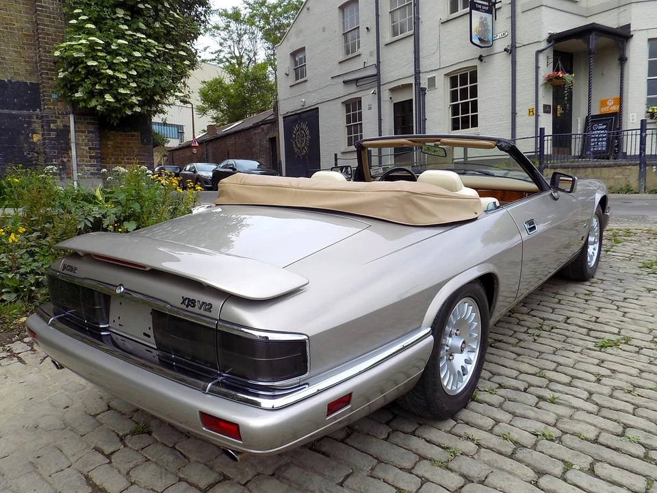 1994 Jaguar XJS Facelift V12 - Image 11 of 30
