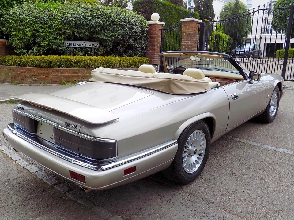 1994 Jaguar XJS Facelift V12 - Image 10 of 30