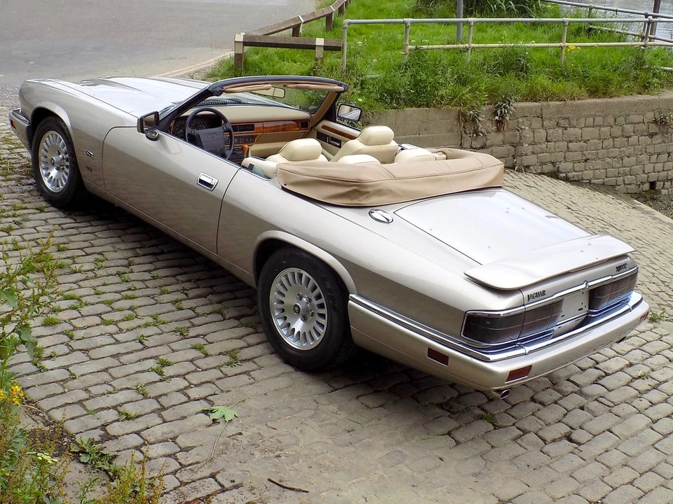 1994 Jaguar XJS Facelift V12 - Image 20 of 30