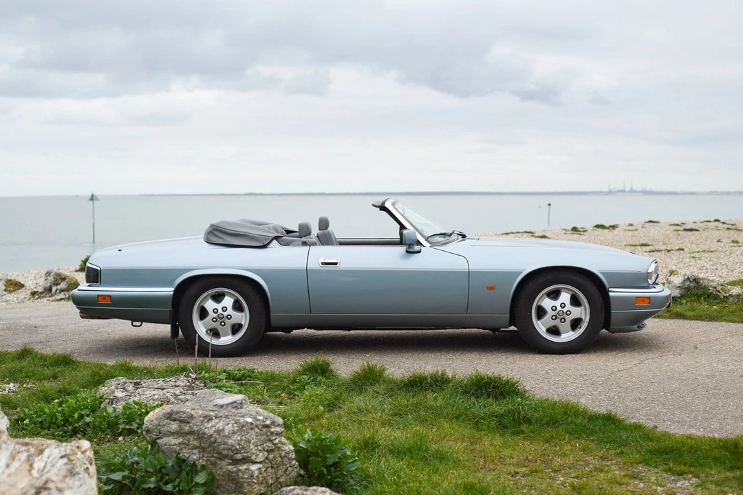 1994 Jaguar XJS Convertible - Image 9 of 30