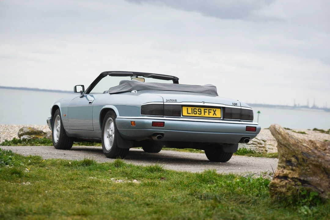 1994 Jaguar XJS Convertible - Image 19 of 30