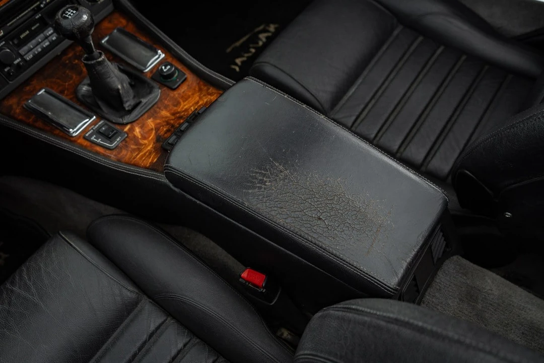 1994 Jaguar XJS Convertible - Image 26 of 30