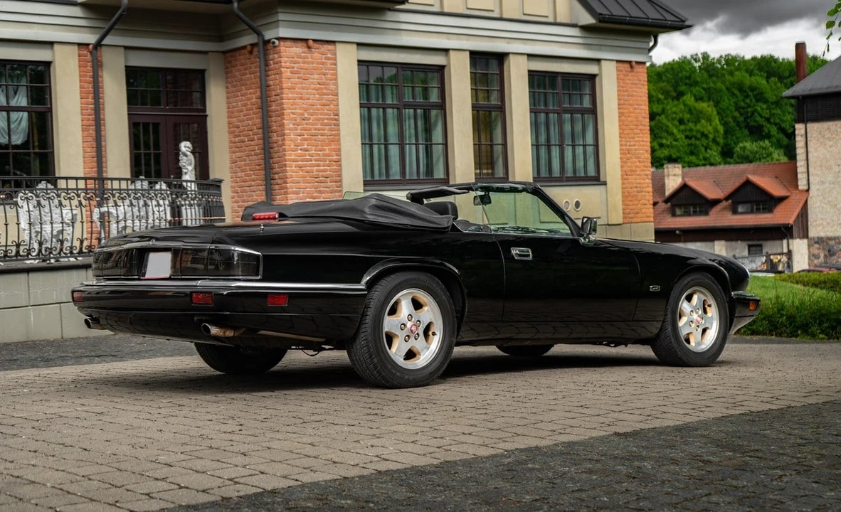 1994 Jaguar XJS Convertible - Image 7 of 30