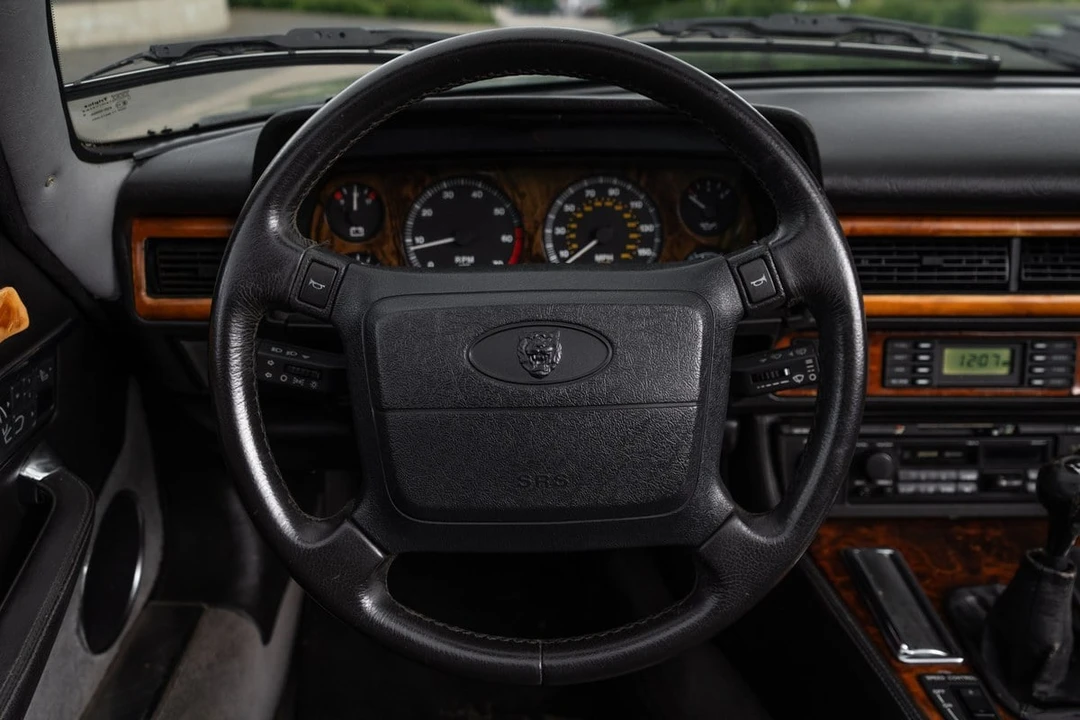 1994 Jaguar XJS Convertible - Image 18 of 30