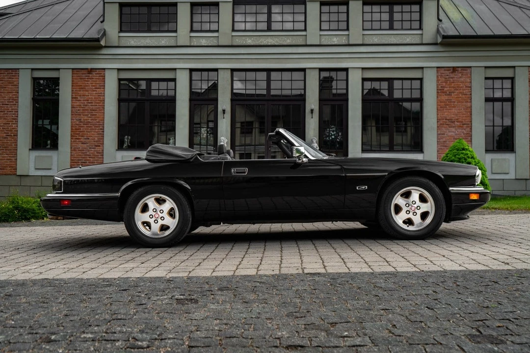 1994 Jaguar XJS Convertible - Image 4 of 30