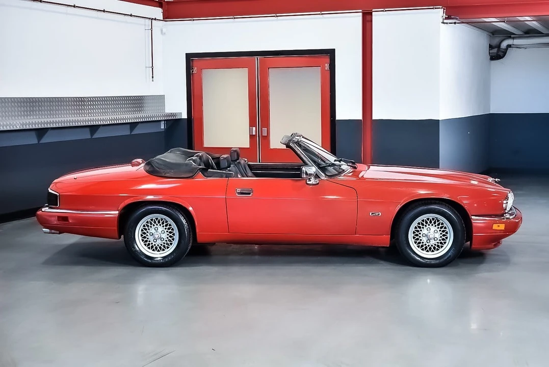 1994 Jaguar XJS Facelift AJ-16 - Image 13 of 30