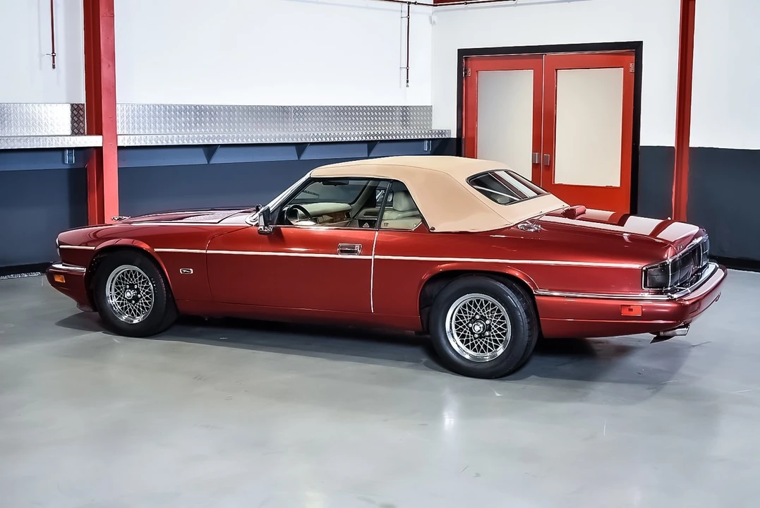 1994 Jaguar XJS Facelift AJ-16 - Image 26 of 30