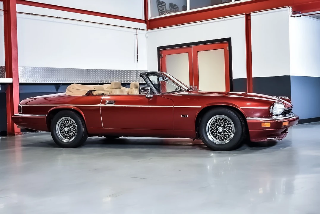 1994 Jaguar XJS Facelift AJ-16 - Image 7 of 30