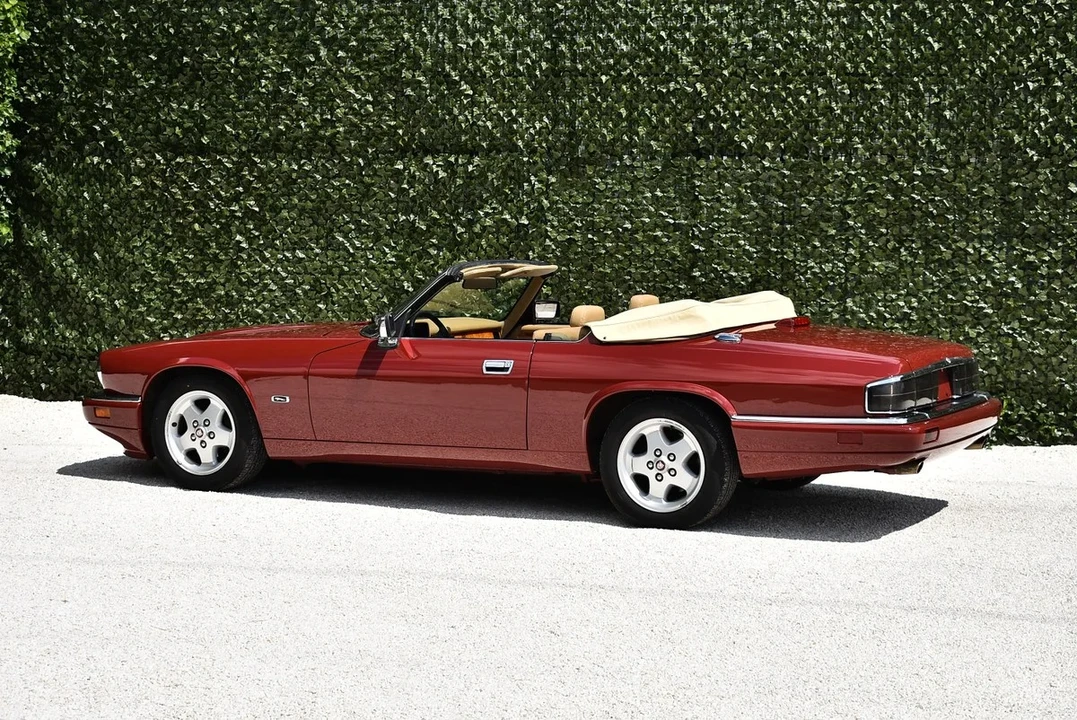 1994 Jaguar XJS Convertible - Image 14 of 30