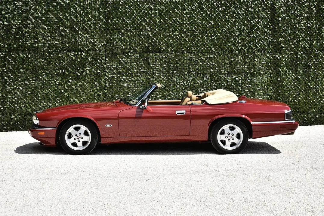 1994 Jaguar XJS Convertible - Image 15 of 30