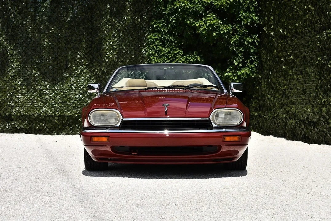 1994 Jaguar XJS Convertible - Image 3 of 30