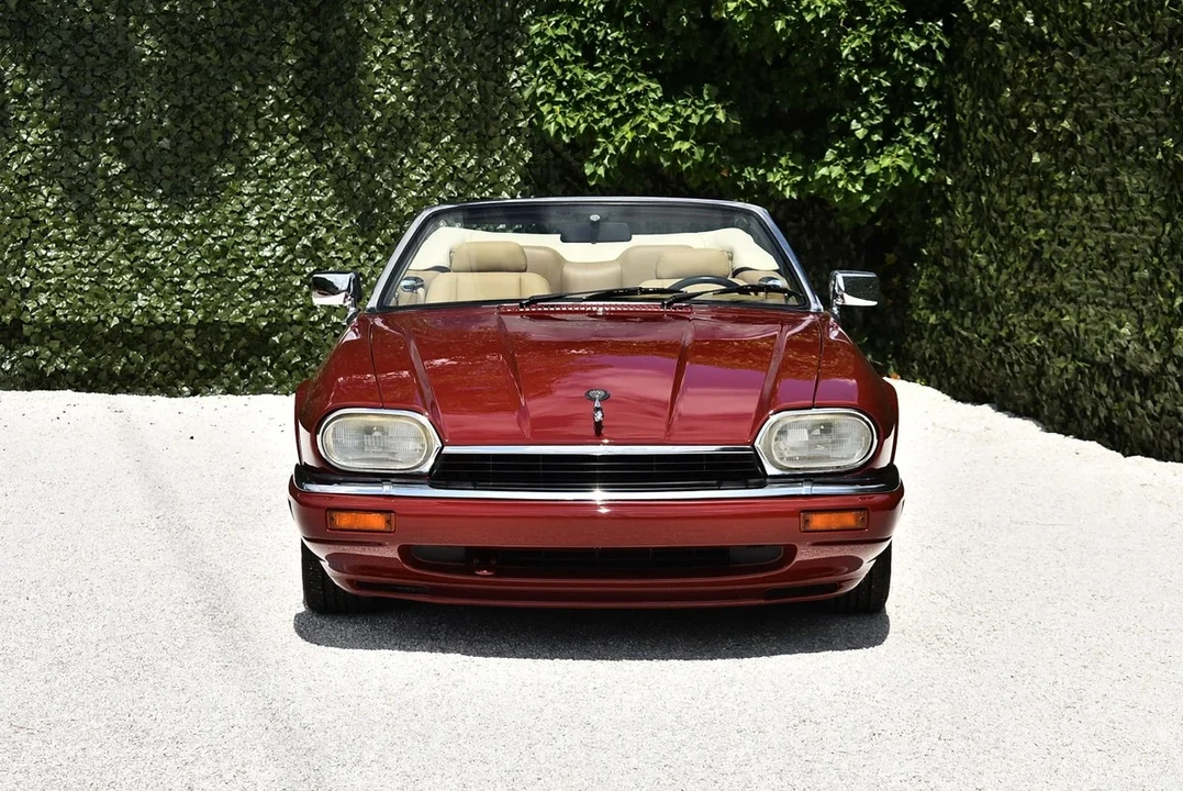 1994 Jaguar XJS Convertible - Image 2 of 30