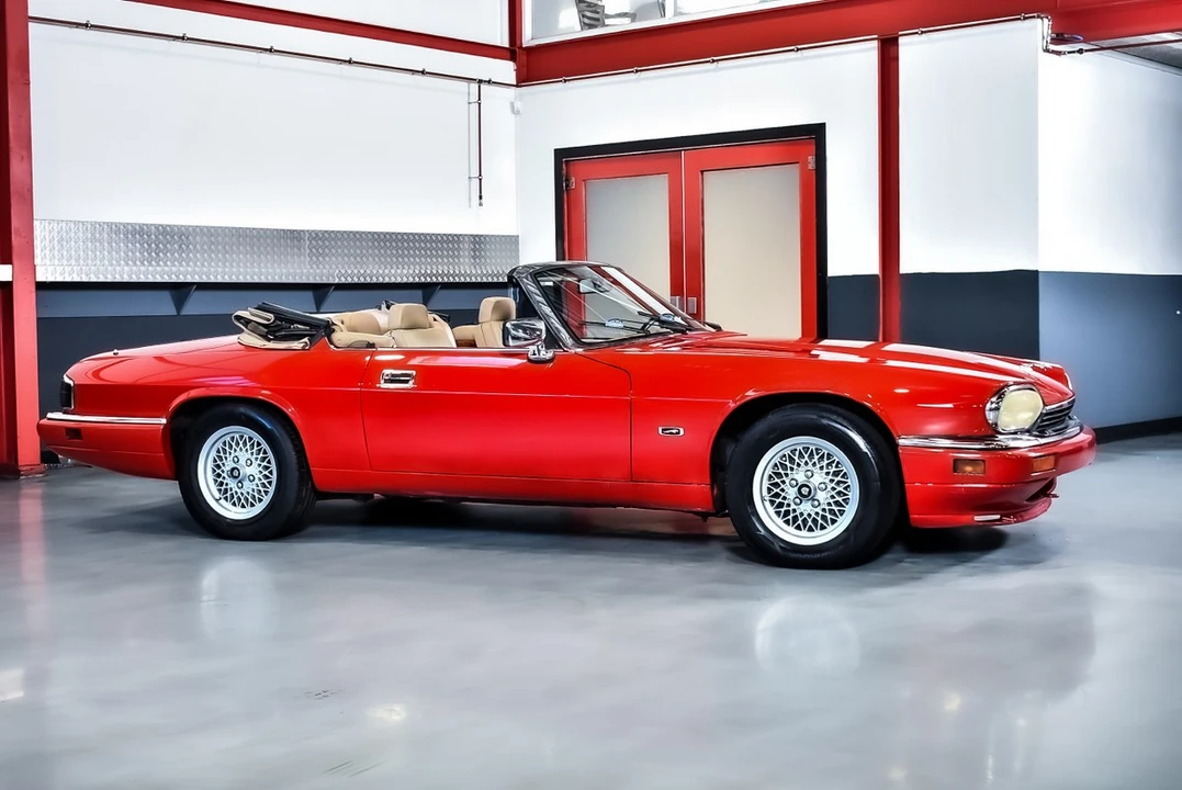 1994 Jaguar XJS Facelift AJ-16 - Image 12 of 30